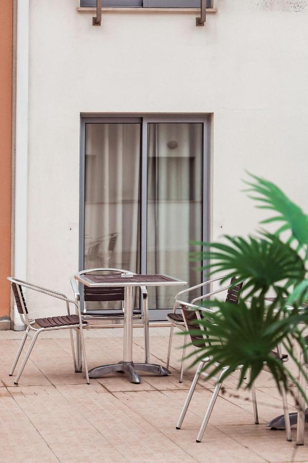 Vitoria Hotel Fatima Esterno foto